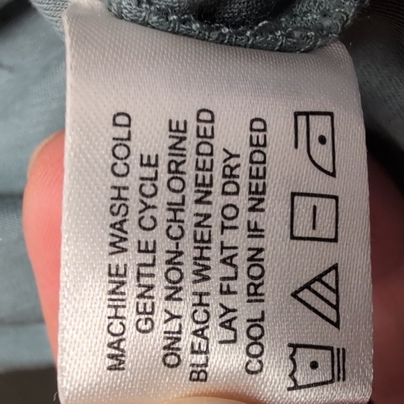 Orvis Front pocket Pullover Cowl Neck Top Size M - Picture 4 of 8